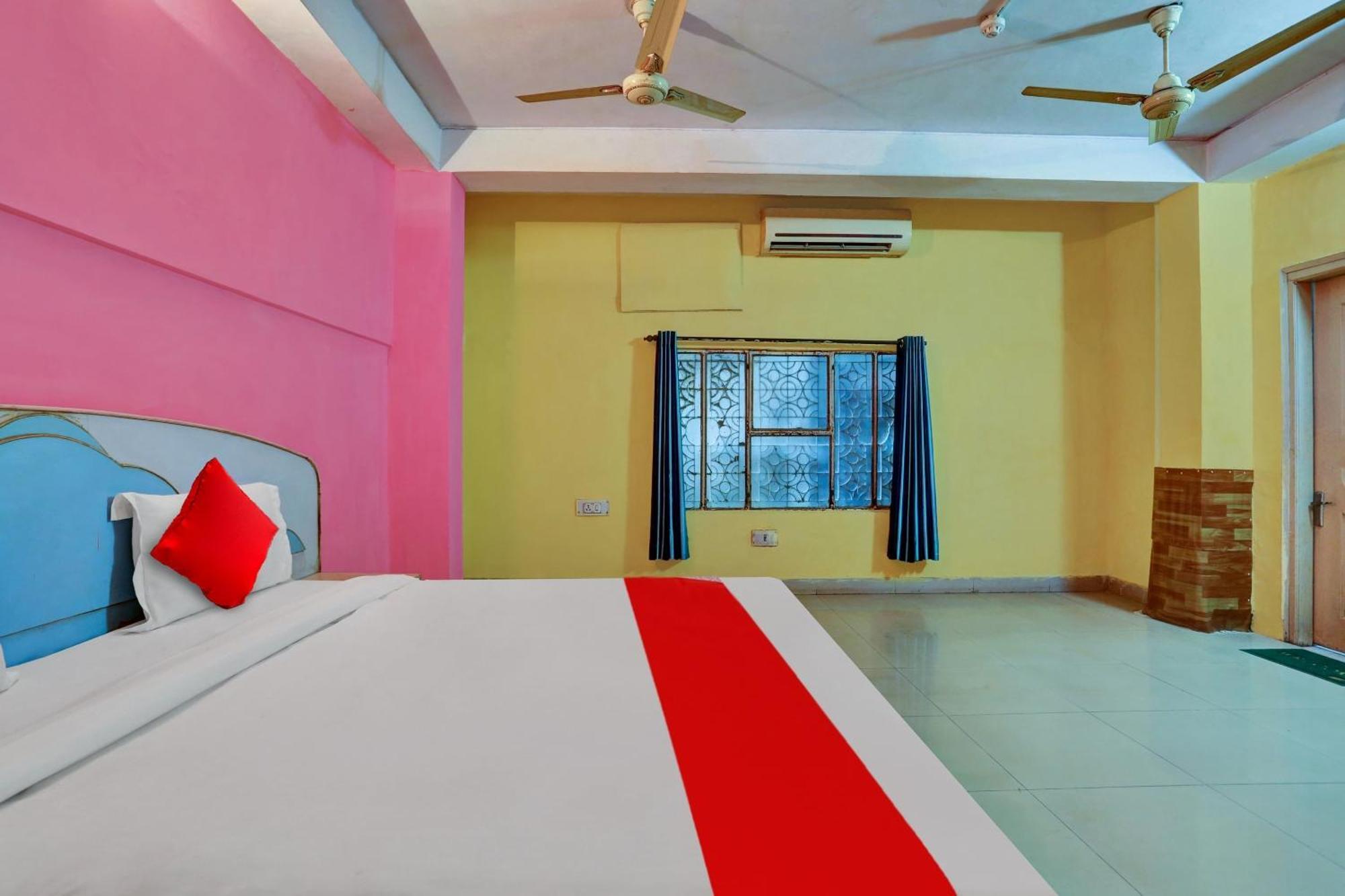 O Abhishek Residency Hotel